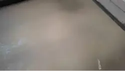 alt="鉱泥温泉の泥湯"