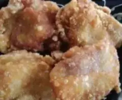 alt="塩加減が絶妙な塩唐揚げ"