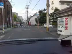 alt="別府市観光協会の所を右折する"