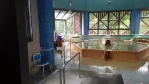 alt="御前湯の3階大浴場"