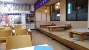 alt="座敷もある寶屋の1階"