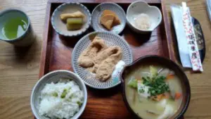 alt="だんご汁定食"