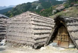 alt="湯の花小屋"