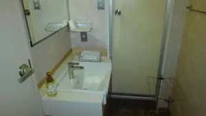 alt="大江戸温泉物語 別府清風の改装された洗面台"