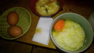 alt="「らくだ山」の卵かけごはん"