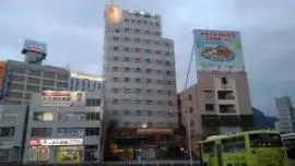 alt="ホテルシーウェーブ別府の外観”