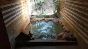 alt="トライアル温泉郷の貸切風呂”