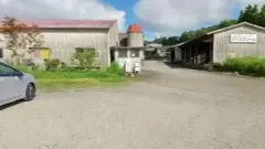 alt="ミルクランドファームの入口"