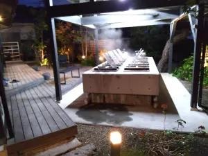 alt="「御宿ゑびす屋」の地獄蒸し窯”