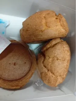 嬉しい誤算の超ジャンボシュークリーム